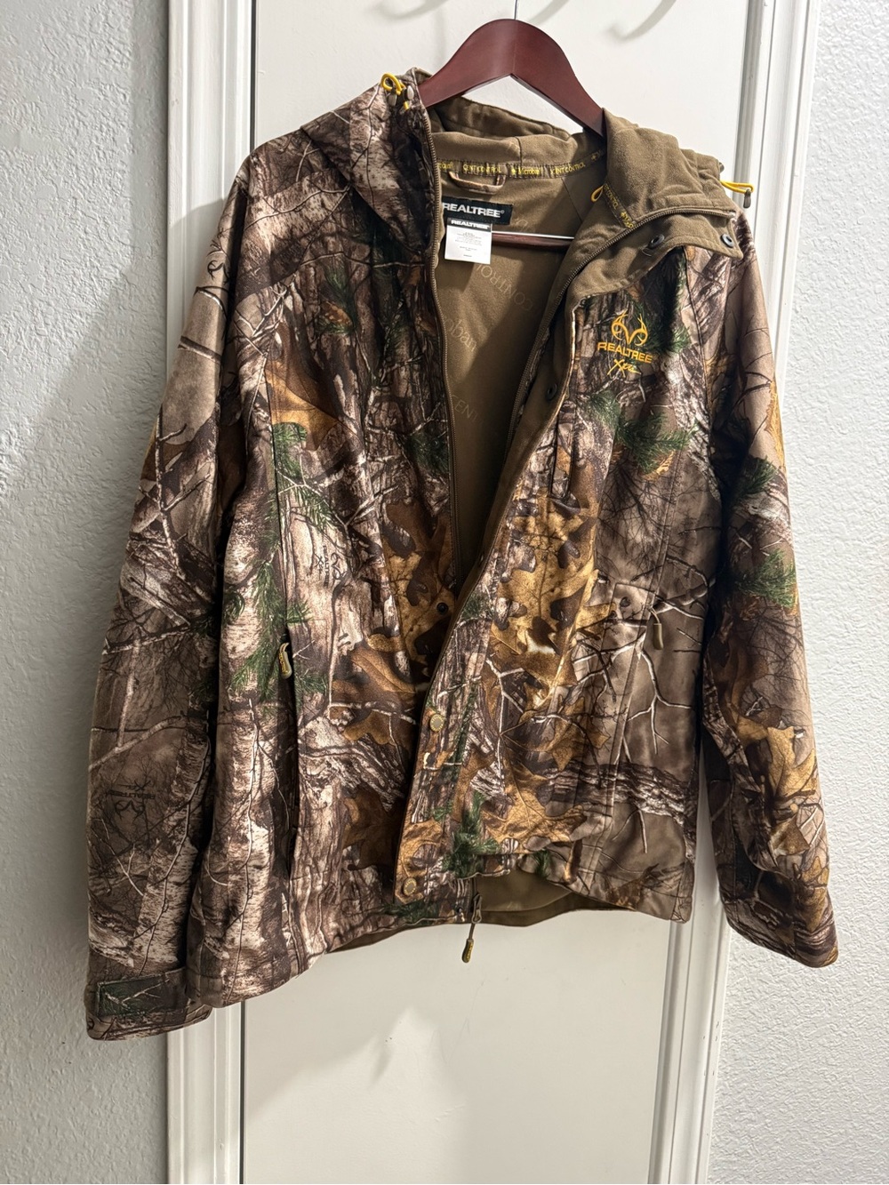 Realtree Xtra Camo Jacket – Men’s Medium